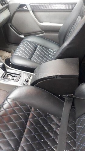 Mercedes E 220 1995, 295,000 km - 2.2 л - Bakı