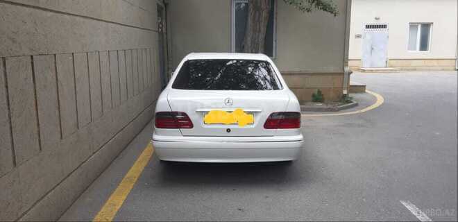 Mercedes E 280 1998, 173,000 km - 2.8 l - Bakı