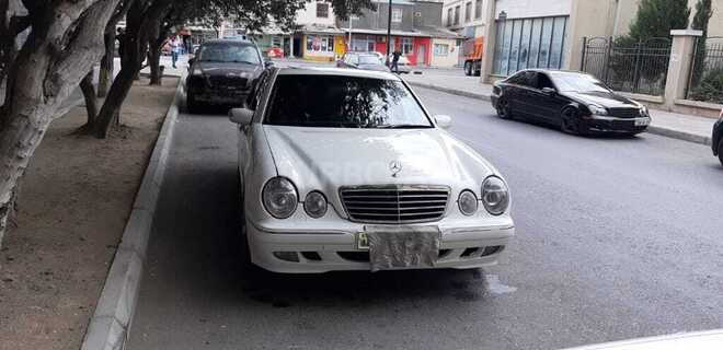 Mercedes E 280 1998, 173,000 km - 2.8 l - Bakı