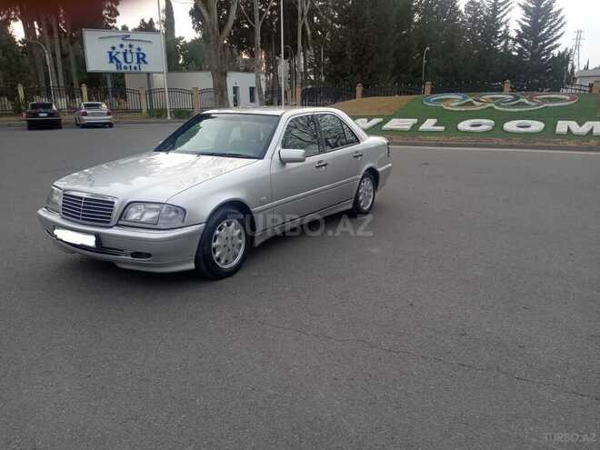 Mercedes C 240 2000, 226,000 km - 2.4 l - Mingəçevir