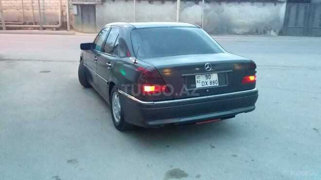 Mercedes C 280 1994, 200,000 km - 2.8 л - Bakı