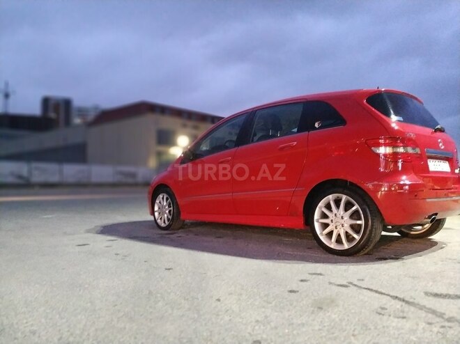 Mercedes B 170 2007, 87,000 km - 1.7 l - Bakı