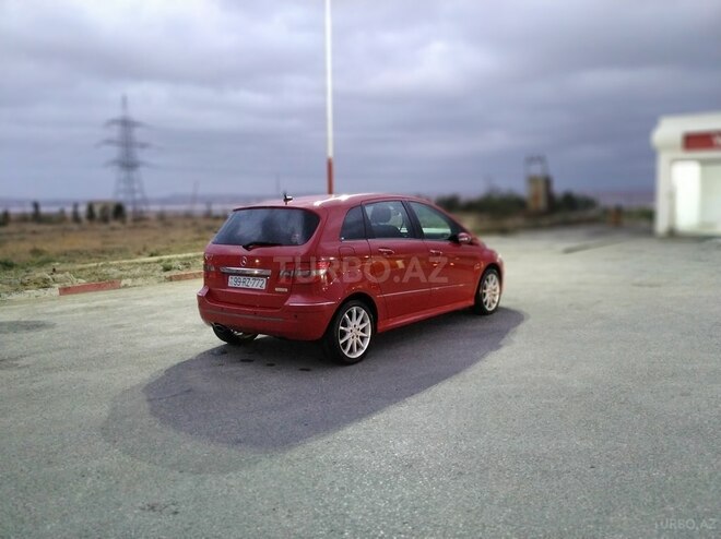 Mercedes B 170 2007, 87,000 km - 1.7 l - Bakı