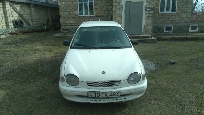 Toyota Corolla 1998, 314,000 km - 1.5 l - Qəbələ