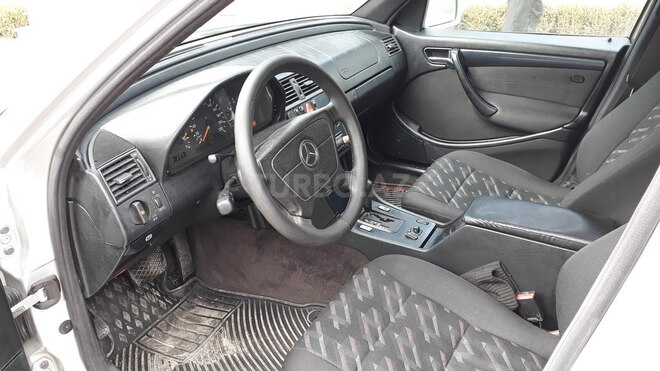 Mercedes C 220 1998, 204,124 km - 2.2 л - Sumqayıt