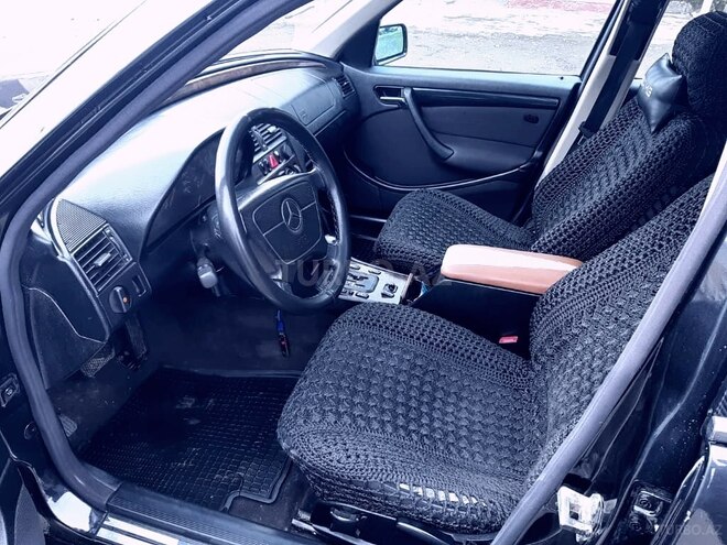 Mercedes C 200 1997, 286,000 km - 2.0 l - Lənkəran