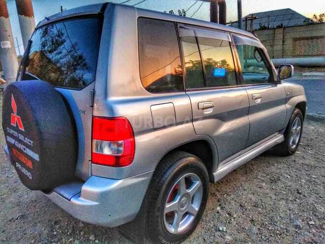 Mitsubishi Pajero io 2003, 263,000 km - 2.0 л - Sumqayıt