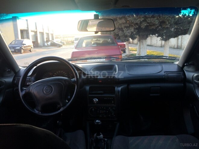 Opel Astra 1997, 256,000 km - 1.6 l - Xırdalan
