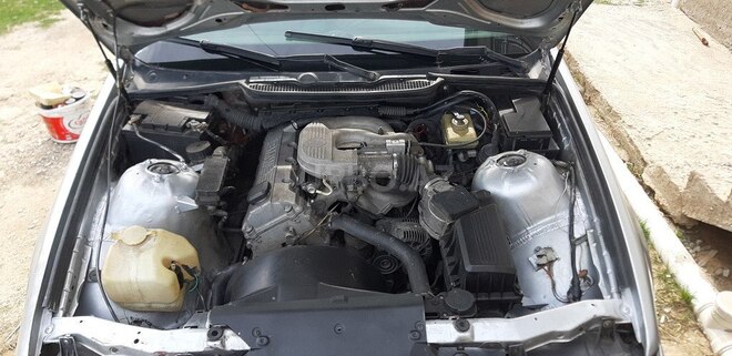 BMW 318 1991, 333,333 km - 1.9 l - Sumqayıt