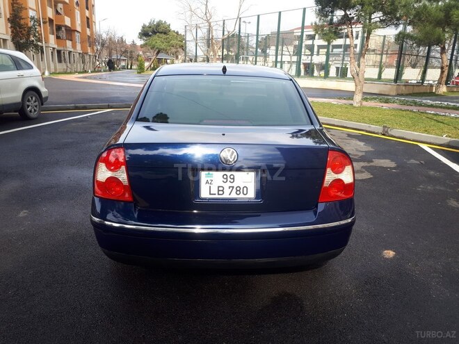 Volkswagen Passat 2003, 320,000 km - 1.8 l - Bakı