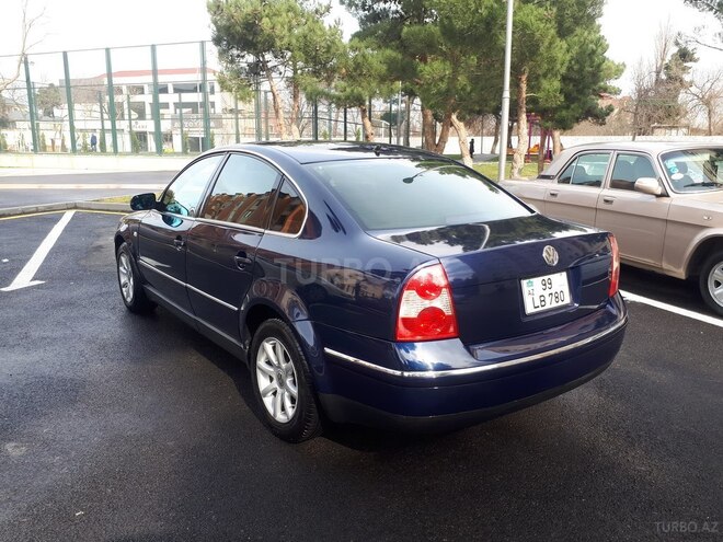 Volkswagen Passat 2003, 320,000 km - 1.8 l - Bakı