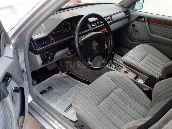 Mercedes E 230 1992, 396,000 km - 2.3 l - Sumqayıt