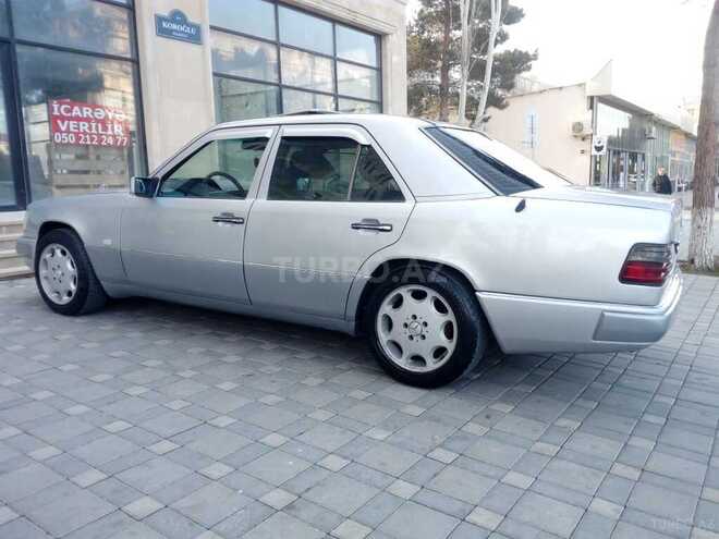 Mercedes E 230 1992, 396,000 km - 2.3 l - Sumqayıt