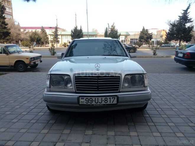 Mercedes E 230 1992, 396,000 km - 2.3 l - Sumqayıt
