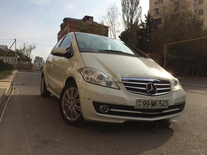 Mercedes A 180 2010, 97,000 km - 1.7 l - Bakı