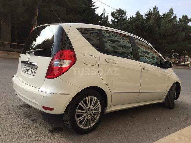 Mercedes A 180 2010, 97,000 km - 1.7 l - Bakı