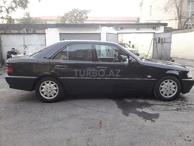 Mercedes C 240 1998, 307,000 km - 2.4 l - Bakı