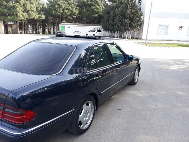 Mercedes E 280 1998, 320,000 km - 2.8 l - Sumqayıt