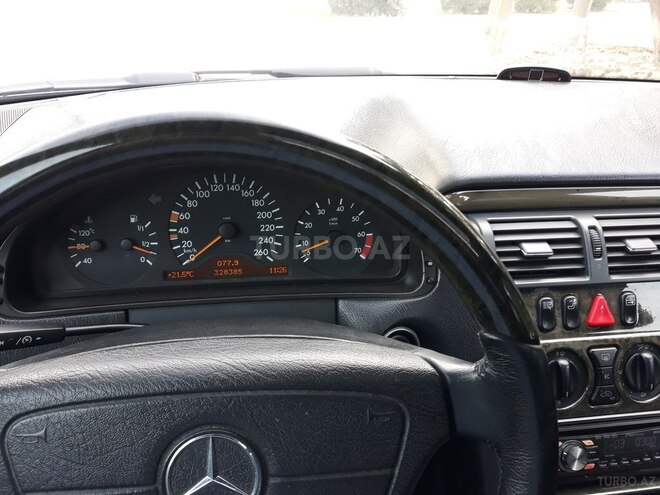 Mercedes E 280 1998, 320,000 km - 2.8 l - Sumqayıt