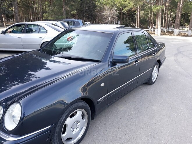 Mercedes E 280 1998, 320,000 km - 2.8 l - Sumqayıt