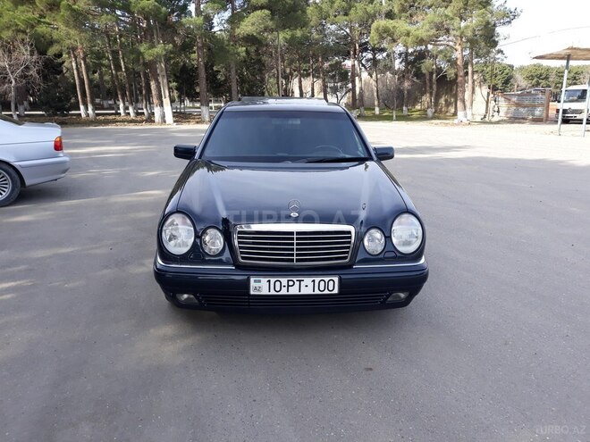 Mercedes E 280 1998, 320,000 km - 2.8 l - Sumqayıt