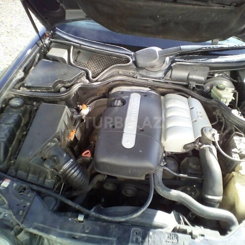 Mercedes E 220 1998, 450,956 km - 2.2 l - Beyləqan