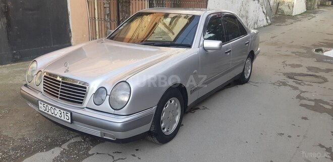 Mercedes E 230 1996, 347,000 km - 2.3 l - Bakı