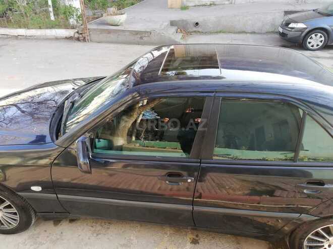 Mercedes C 200 1999, 280,000 km - 2.0 l - Bakı