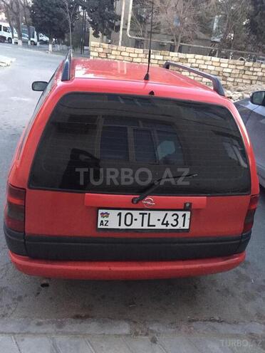 Opel Astra 1996, 290,000 km - 1.6 l - Sumqayıt