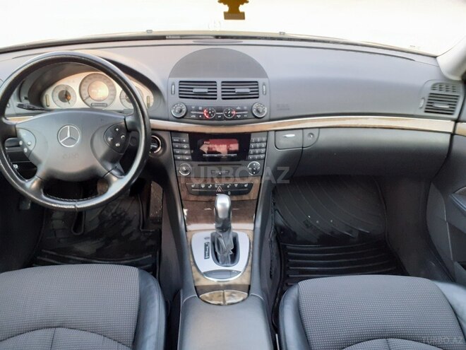 Mercedes E 300 2006, 187,500 km - 3.0 л - Bakı