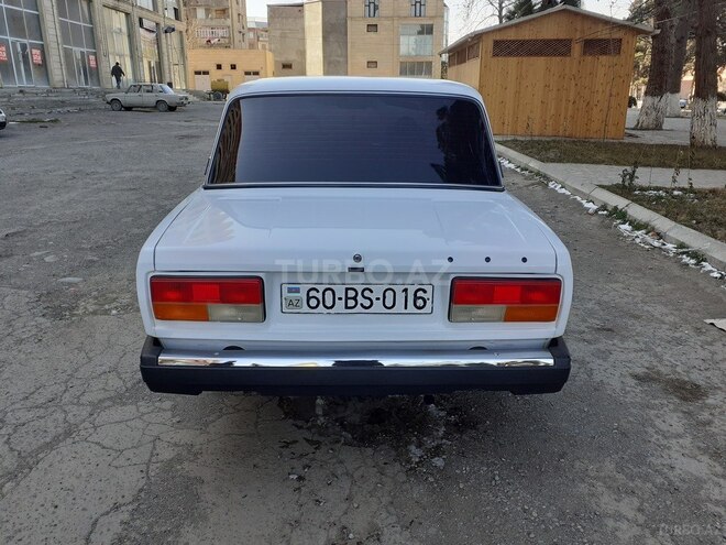 LADA (VAZ) 2107 2011, 72,700 km - 1.6 л - Gəncə