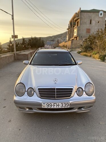 Mercedes E 220 2002, 467,000 km - 2.2 l - Bakı