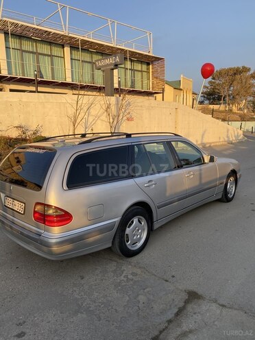 Mercedes E 220 2002, 467,000 km - 2.2 l - Bakı