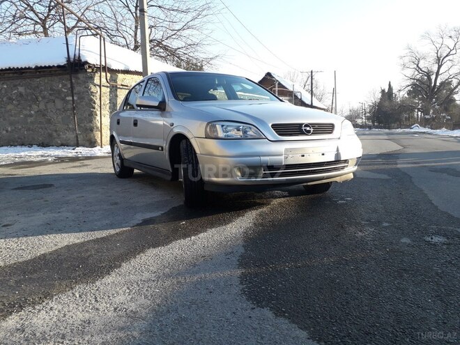 Opel Astra 1999, 285,000 km - 1.6 л - Şəki