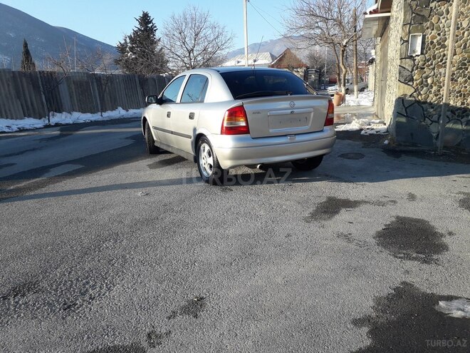 Opel Astra 1999, 285,000 km - 1.6 л - Şəki