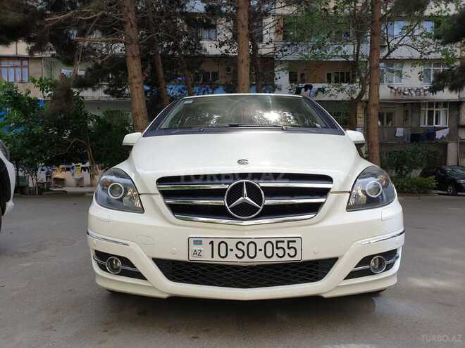 Mercedes B 200 2010, 80,000 km - 2.0 л - Bakı
