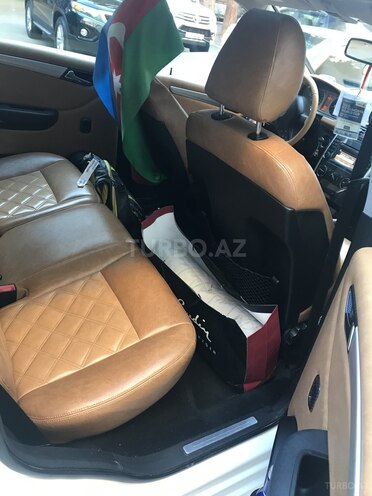 Mercedes B 200 2010, 80,000 km - 2.0 л - Bakı