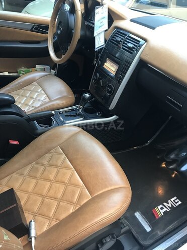 Mercedes B 200 2010, 80,000 km - 2.0 л - Bakı