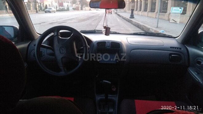 Mazda  1999, 245,000 km - 1.5 л - Sumqayıt