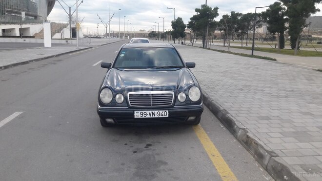Mercedes E 280 1996, 41,000 km - 2.8 л - Bakı