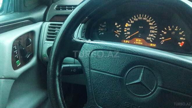 Mercedes E 280 1996, 41,000 km - 2.8 л - Bakı