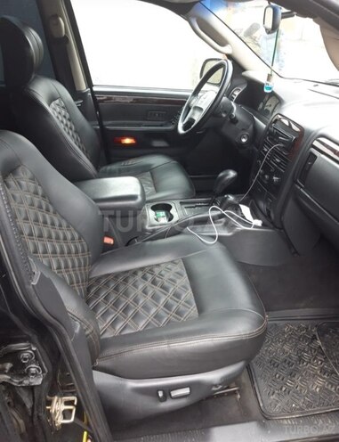Jeep Grand Cherokee 2002, 210,000 km - 2.7 l - Zaqatala