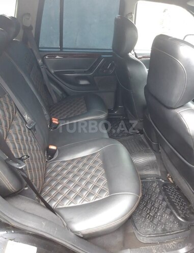 Jeep Grand Cherokee 2002, 210,000 km - 2.7 l - Zaqatala