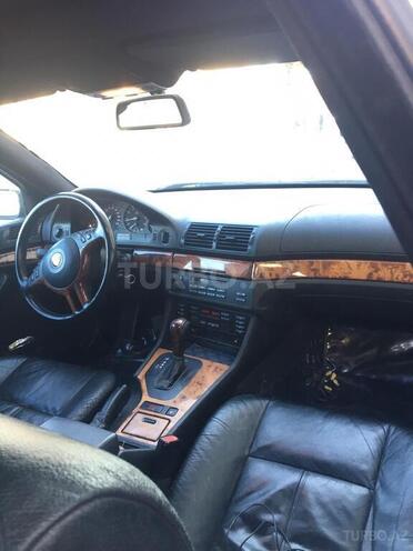 BMW 523 1997, 318,000 km - 2.5 l - Sumqayıt