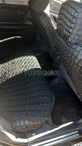 Mercedes E 230 1996, 335,000 km - 2.3 л - Bərdə