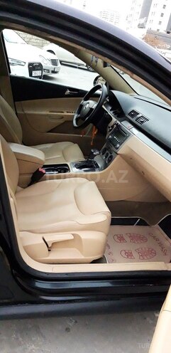 Volkswagen Passat 2006, 300,000 km - 2.0 l - Bakı