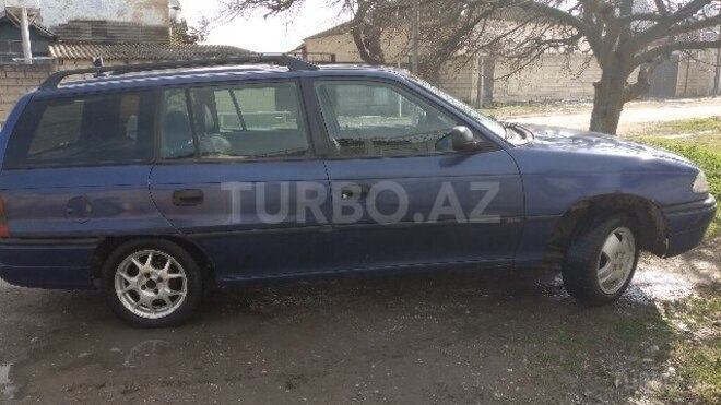 Opel Astra 1997, 364,000 km - 1.6 л - Xaçmaz