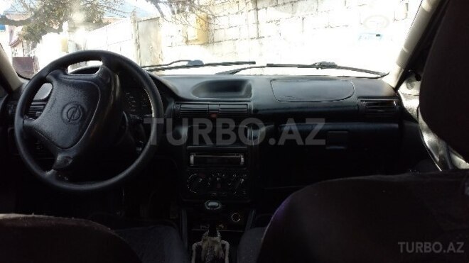 Opel Astra 1997, 364,000 km - 1.6 л - Xaçmaz