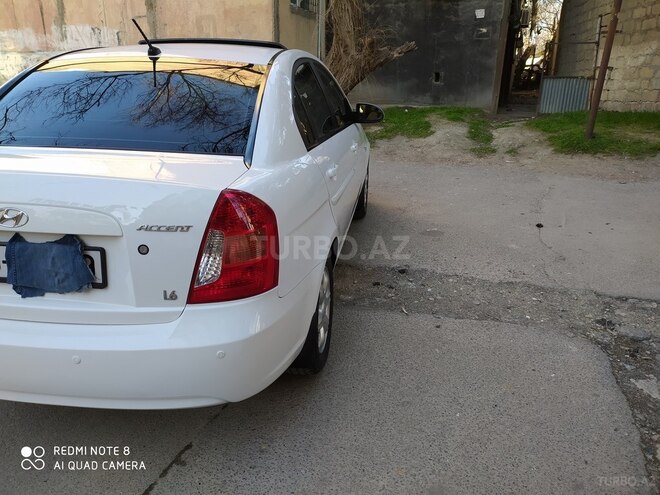 Hyundai Accent 2009, 212,000 km - 1.6 l - Bakı