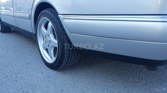 Mercedes E 230 1997, 348,847 km - 2.3 л - Bakı